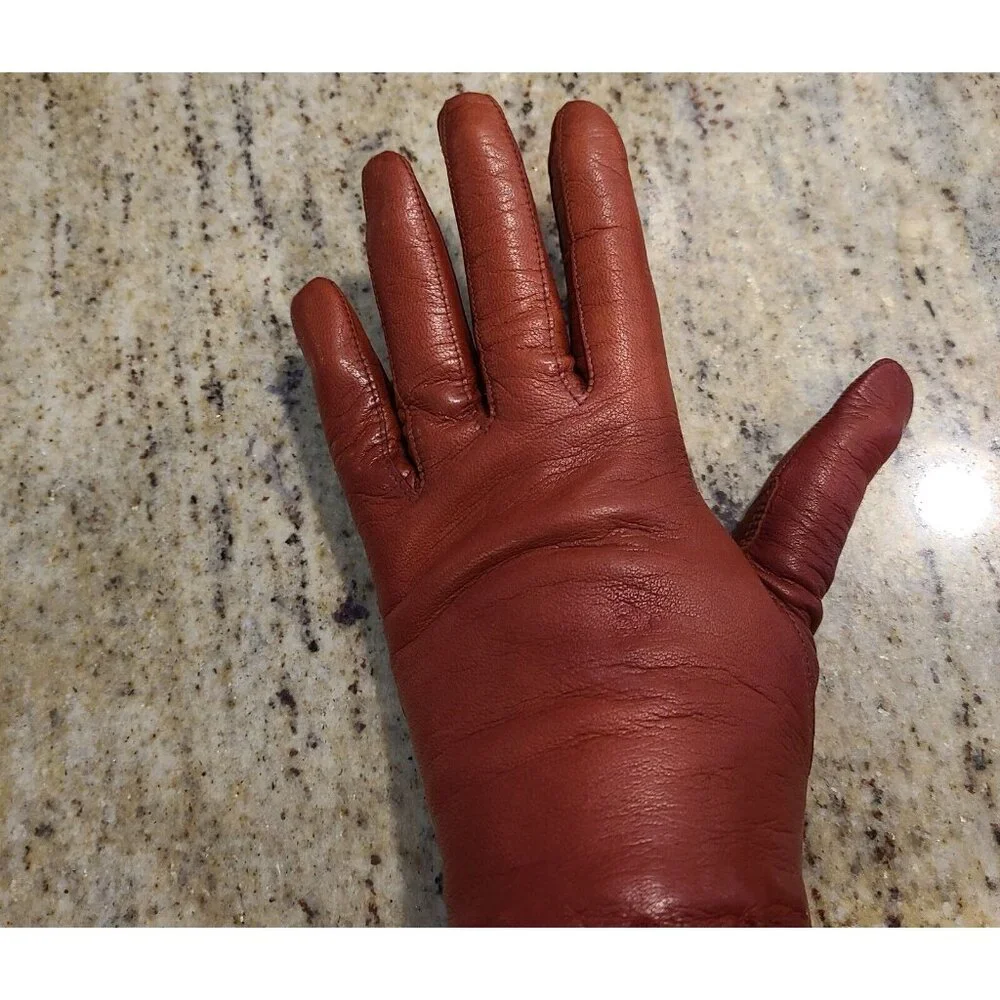 Vintage Size M Red Orange Soft Leather Knit Lined 8.5